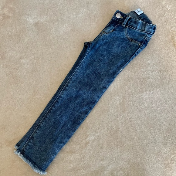 Old Navy Ballerina Blue Washed Toddler Jeans - Size 4T - Picture 4 of 9